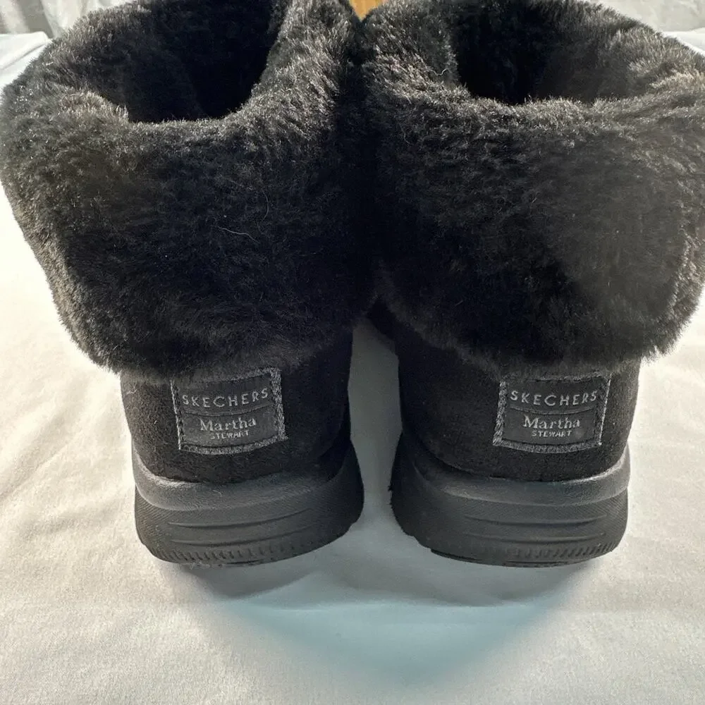 NWOT Skechers Easy Going Martha Stewart Women's Sz 9.5 Black Slip-In Boots Black